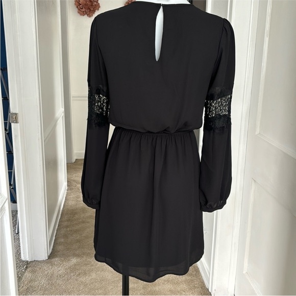 Express Black Lace Long Sleeve Dress - Picture 2 of 6